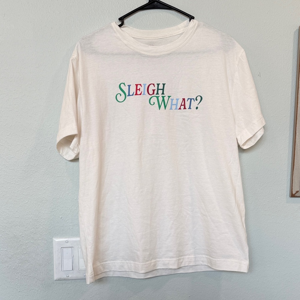 Wondershop White Graphic Tee with Festive Text